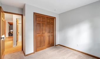 426 Madrina Ct, Ballwin, MO 63021