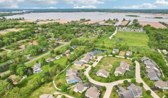 40418 N South Newport Dr, Antioch, IL 60002