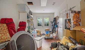 3698 Lakeview Dr, Tucker, GA 30084