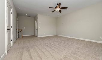 62 Cedarcrest Village Ct, Acworth, GA 30101