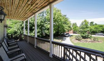 132 N Poplar St, Athens, GA 30606