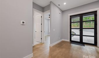 27 George Allen Rdg, Arden, NC 28704
