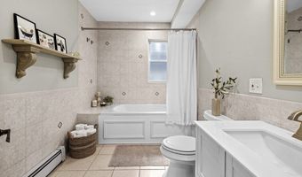 465 Ashmont St A, Boston, MA 02122
