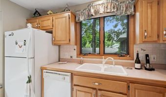 11274 Hoyer Ave NW, Annandale, MN 55302