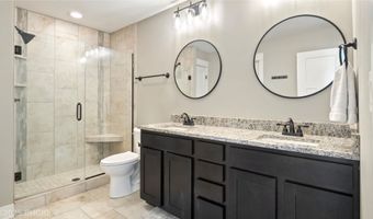 2410 SW 17th St, Ankeny, IA 50023