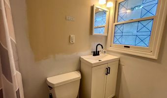 87 VILLAGE Dr, Barnegat, NJ 08005