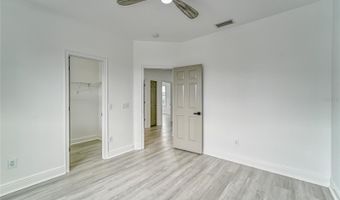 5718 SEA TURTLE Pl, Apollo Beach, FL 33572