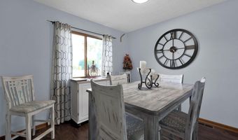 518 Virginia St, Ashville, OH 43103