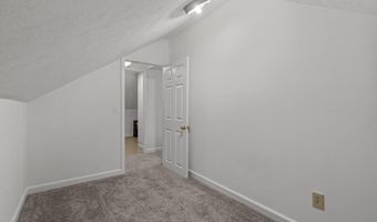 802 N Poplar St, Aberdeen, NC 28315