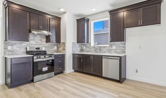 1209 17th St, Benton City, WA 99320