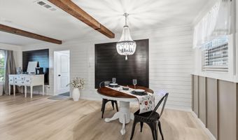 1616 Woodview Dr, Alvarado, TX 76009