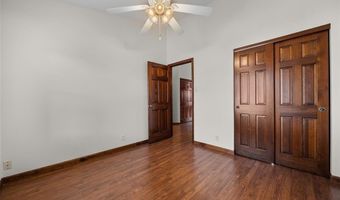 760 Woodside Trails Dr 203, Ballwin, MO 63021