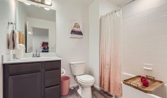 21613 E 59th Pl, Aurora, CO 80019