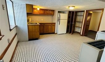 122 Market St, Warren, RI 02885