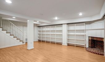 2739 CHESAPEAKE St NW, Washington, DC 20008