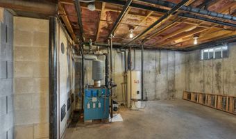 37 O'Connor Ln, Albany, NH 03818