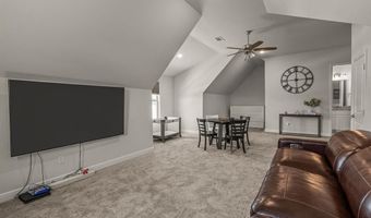 381 Oak Meadow Ln, Weatherford, TX 76085