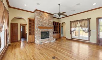 8022 Sidney Gautreaux Rd, Abbeville, LA 70510