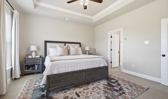 9225 Natures Trl, Biloxi, MS 39532