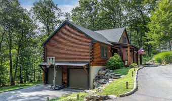 24 Old 40 Acre Mountain Rd, Danbury, CT 06811