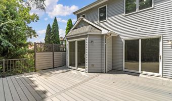 2418 Meadowridge Ct, Ann Arbor, MI 48105