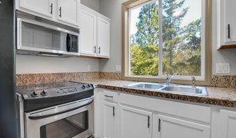 19128 SW SAMEDY Ct, Beaverton, OR 97003