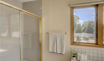 13491 Fairlawn Ct, Apple Valley, MN 55124