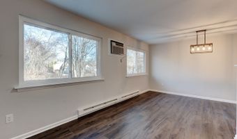 136 Pembroke Rd 9-78, Danbury, CT 06811