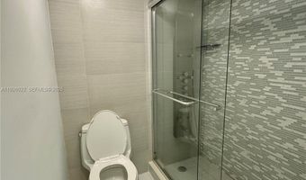 3731 N Country Club Dr 623, Aventura, FL 33180