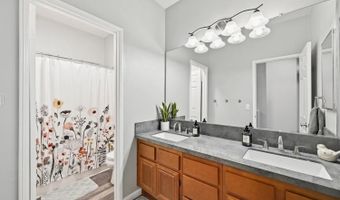 4484 Brisbane Way 5, Oceanside, CA 92058