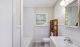 1601 Florence St, Athens, AL 35611