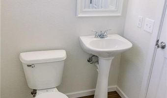 3 Acorn Cir, Bentonville, AR 72712