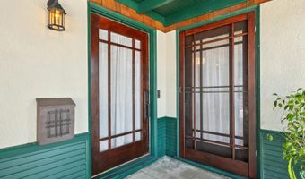 1300 Regent St, Alameda, CA 94501