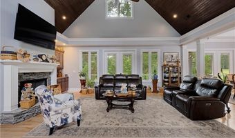 15 Greyrock, Adairsville, GA 30103