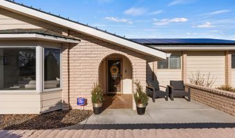 514 W Ross Ln, Caldwell, ID 83605