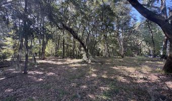 1 Tiller Island Dr, Beaufort, SC 29907