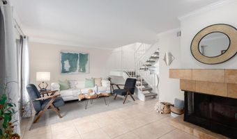 827 Del Mar Downs Rd E, Solana Beach, CA 92075