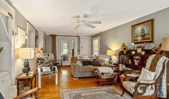 221 S Main St, Cambridge, VT 05444