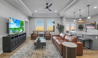 2121 Longhorn Trl, Altus, OK 73521