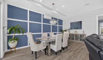 5216 POINT HARBOR Ln, Apollo Beach, FL 33572
