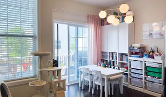 2856 RIDINGTON Rd, Ann Arbor, MI 48105
