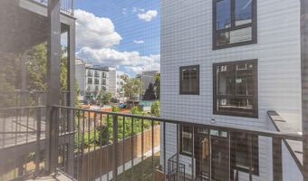 722 KENYON St NW A, Washington, DC 20010