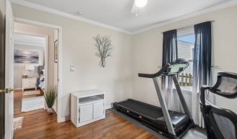 1810 N RIDGE Ave, Arlington Heights, IL 60004