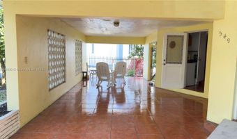 549 SE 2nd St, Belle Glade, FL 33430