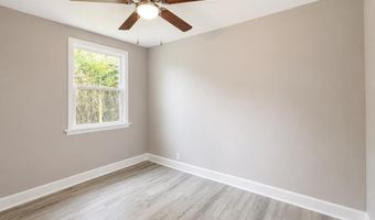 1215 Maryland Dr, Albany, GA 31707
