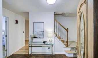 1 CRAIG Rd, Annandale, NJ 08801