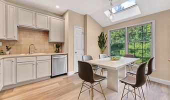 40 CALEB Ln, Princeton, NJ 08540