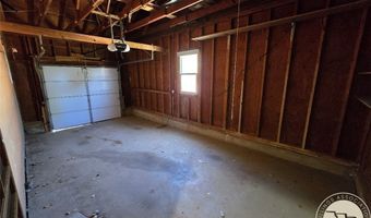 414 S 8th St E, Baker, MT 59313
