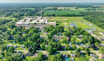 2095 Harold St, Adrian, MI 49221