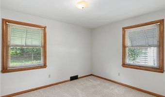186 E Woodsdale Ave, Akron, OH 44301